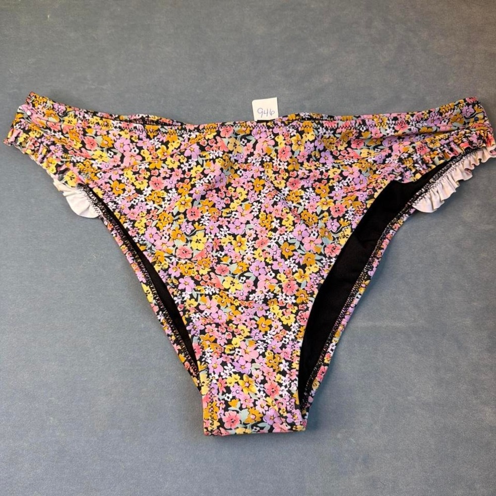 NWT by Nobody's Child Brand Size 16 Multicolored Bikini Bottom